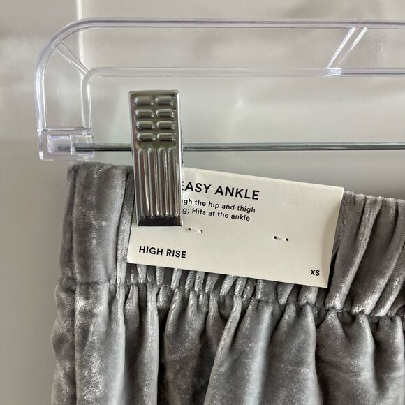 Ann Taylor Silver Gray Velvet Pull on Pants the easy ankle XS NWT - Picture 11 of 14